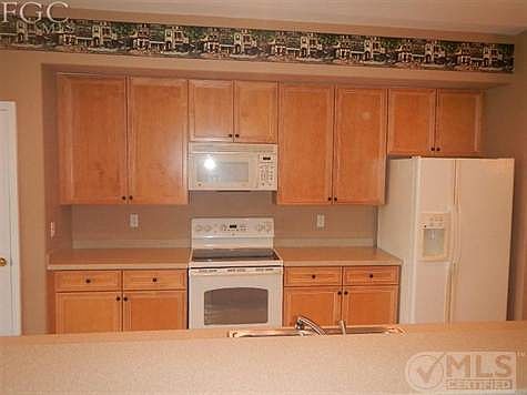 4th image of 3221 Sea Haven Ct #2604