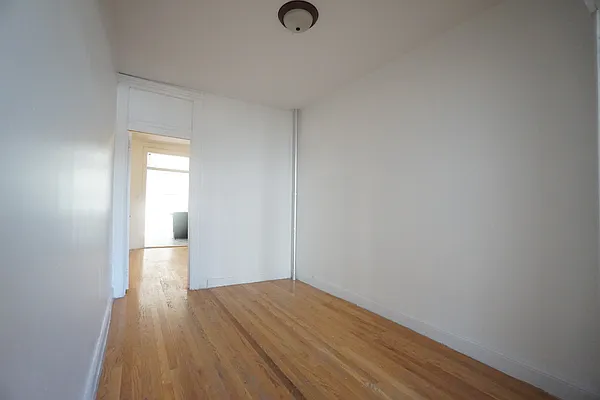 Rented by Rennit Inc. | media 44