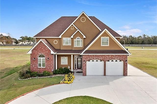 1st image of 124 Pintail Dr