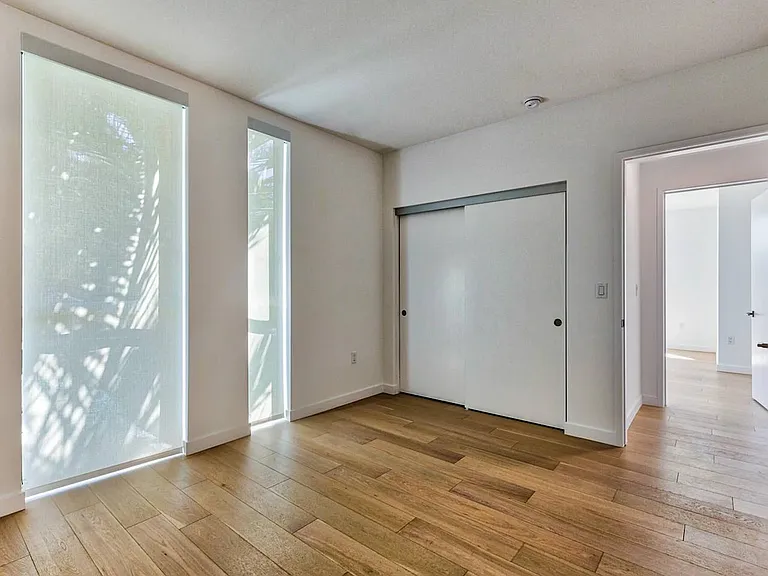 1048 Manzanita — Photo 25