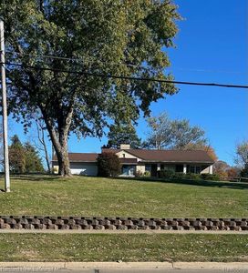 4975 Inkster Rd, Bloomfield Hills, MI, 48302