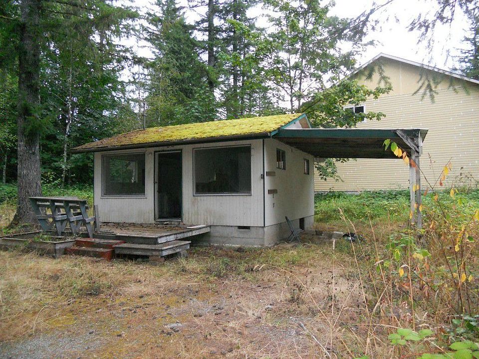 2nd image of 40628 169th St SE