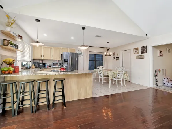 2612 Herring Cir, Sachse, TX 75048