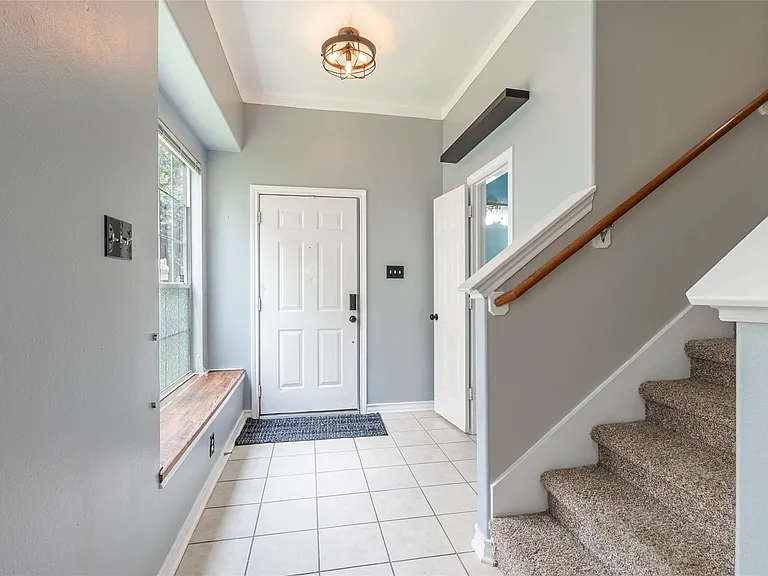 336 Capella Oaks Ln — Photo 8