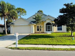207 Alcantarra St NW, Palm Bay, FL 32907