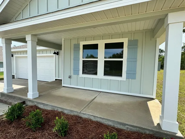 6727 Cambrian Rdg, Laurel Hill, FL 32567