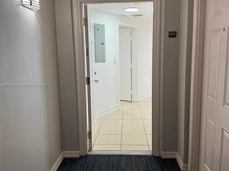 1 Glen Royal Pkwy #1202 — Photo 21