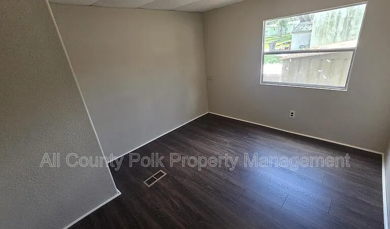 2735 W 10th St #HP-11A — Photo 8