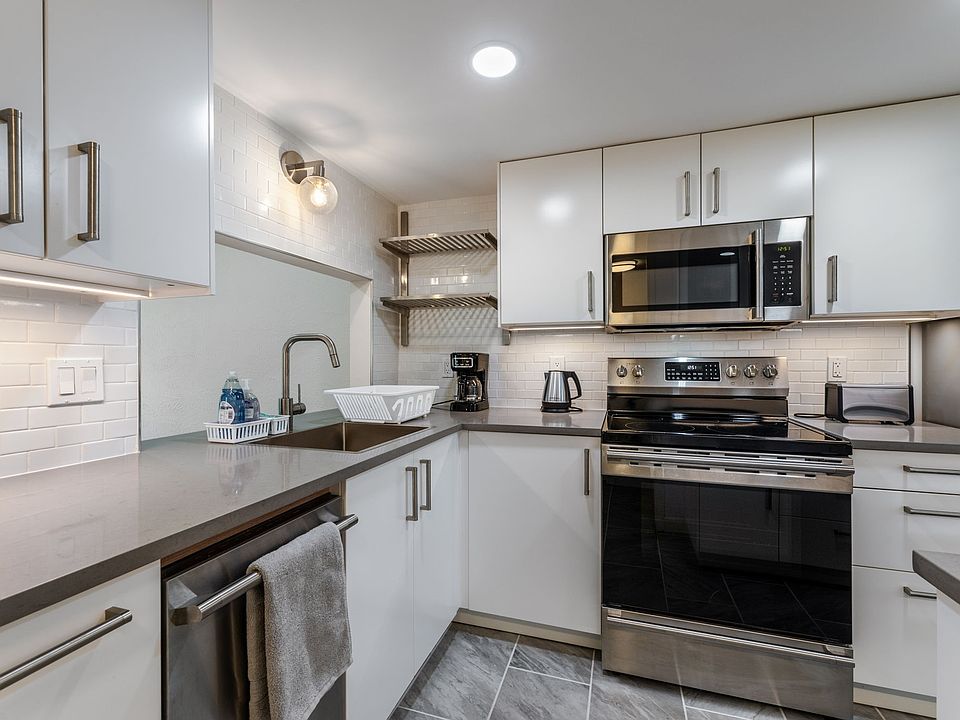 1st image of 7175 Fair Oaks Ave APT 54