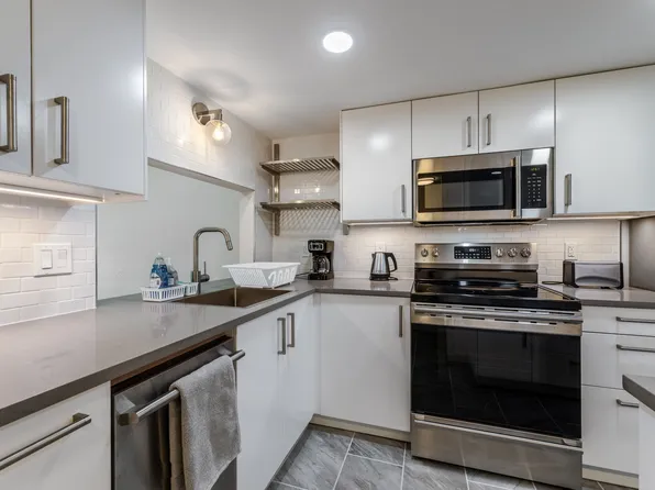 7175 Fair Oaks Ave APT 54, Dallas, TX 75231