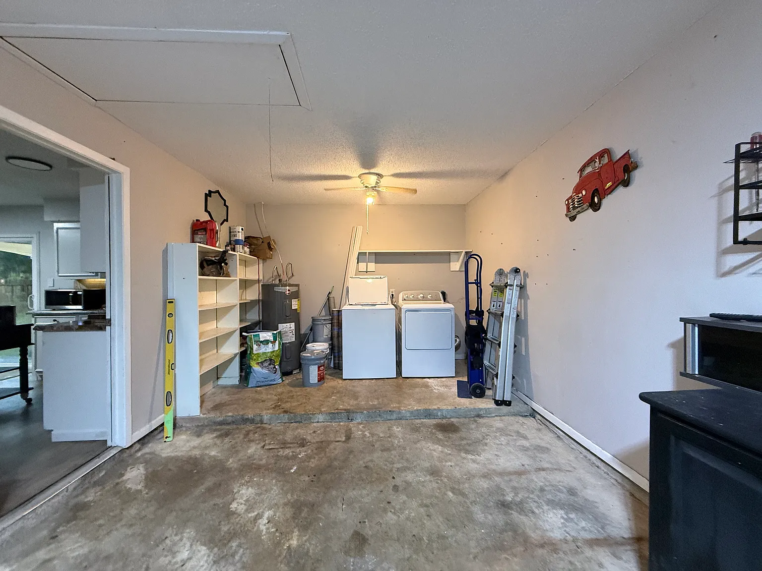 2 bed, 962 sqft, $1,650 — Photo 3