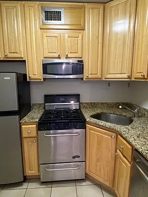 Rented by REAL New York | media 9