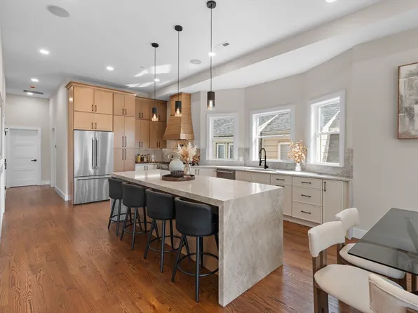 555 Somerville Ave #3, Somerville, MA 02143