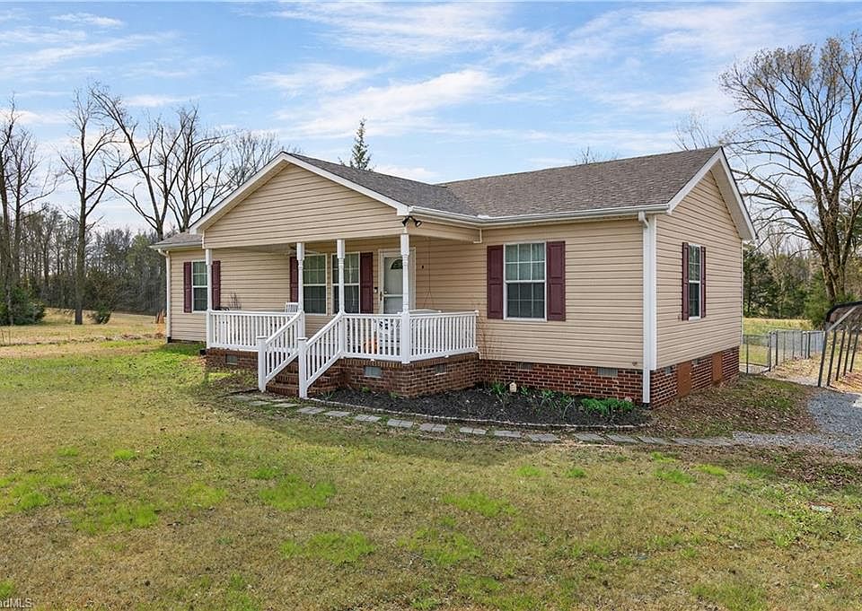 1st image of 1018 Elon Ossipee Rd