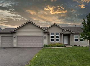 1355 Kennedy Dr, Belvidere, IL 61008