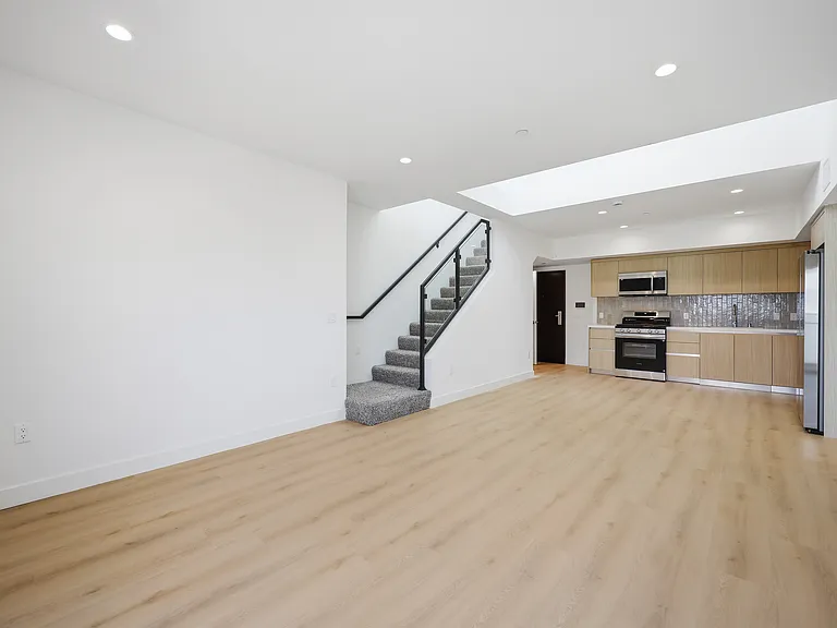 Hi Point Terrace by Wiseman — Photo 372