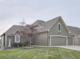 14745 S Glen Eyrie St, Olathe, KS 66061