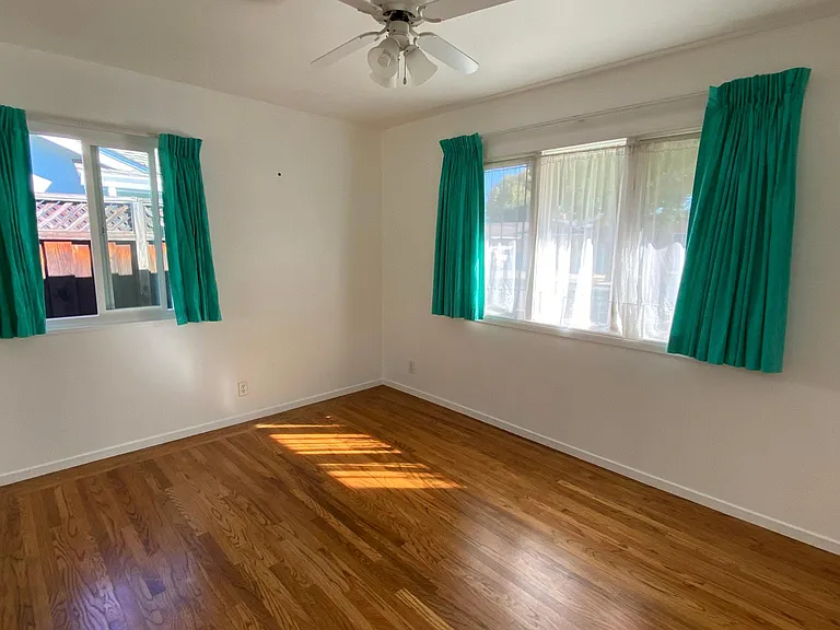 891 Mango Ave — Photo 32