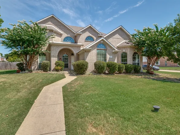 207 Moses Dr, Glenn Heights, TX 75154