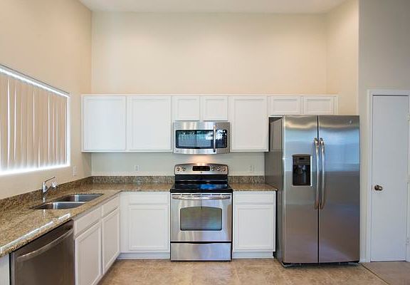 2nd image of 3031 W Covey Ln