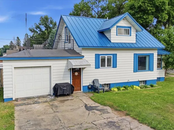 1419 10th St S, Virginia, MN 55792