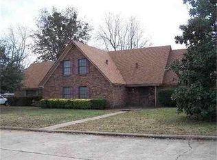 1102 Wild Rose Dr, De Kalb, TX 75559