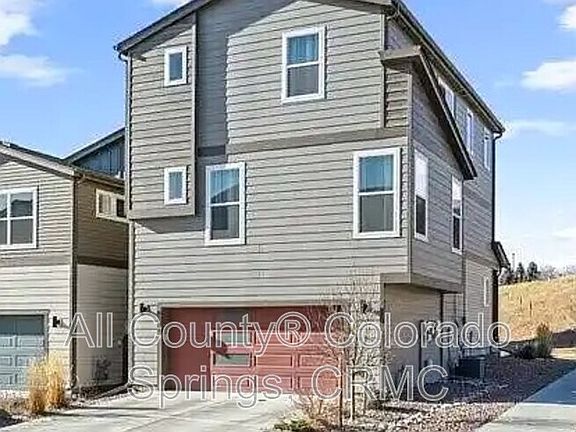 2nd image of 4350 Parkwood Trl