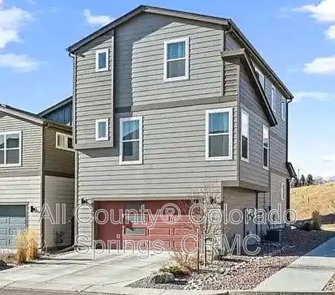 4350 Parkwood Trl — Photo 2