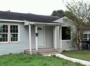 630 Caddo St, Corpus Christi, TX 78412