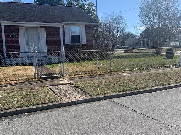 2nd image of 1133 Midland Dr