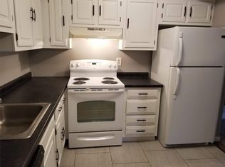 5239 Portland St APT 102, Columbus, OH 43235