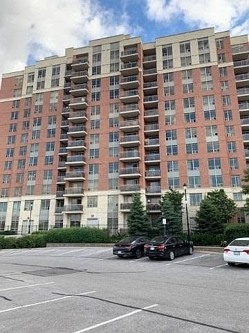 2nd image of 73 King William Cres #201