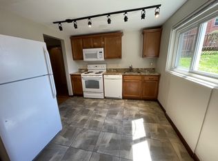 128 Lacrosse St #D5, Pittsburgh, PA 15218
