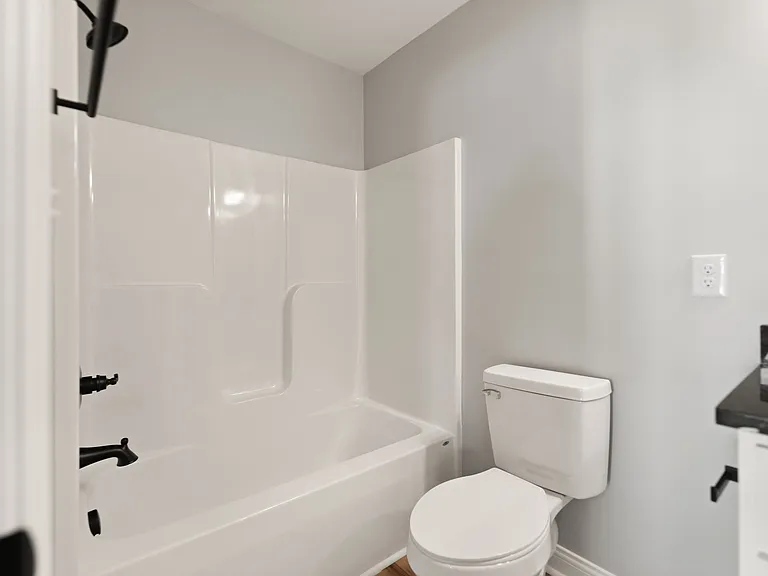 604 Crozer Ave #102 — Photo 19
