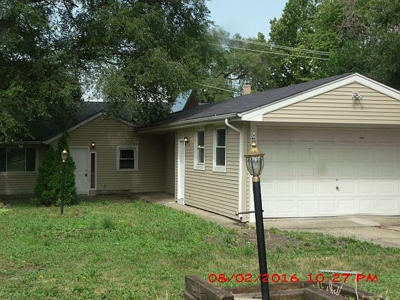 2nd image of 3124 Hawthorne St