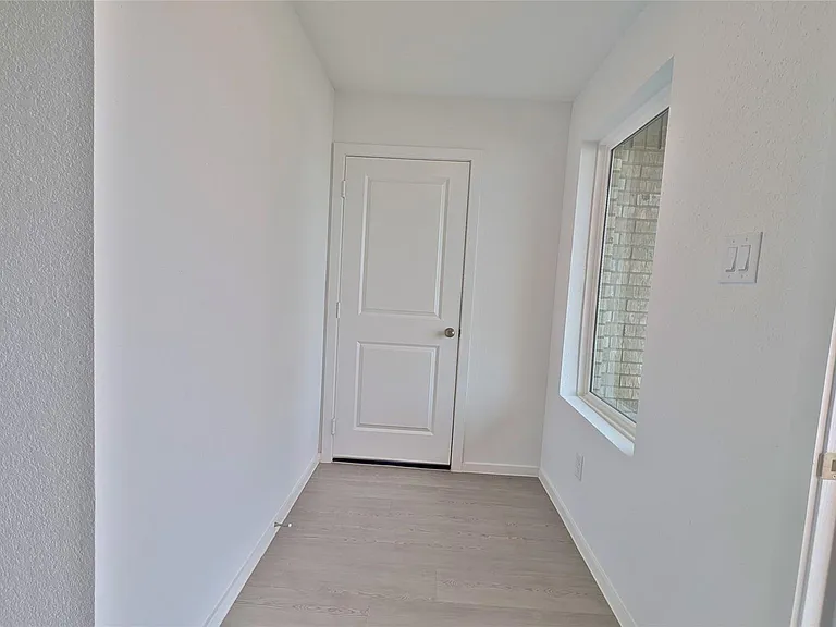 16806 Old Wagon Way — Photo 3