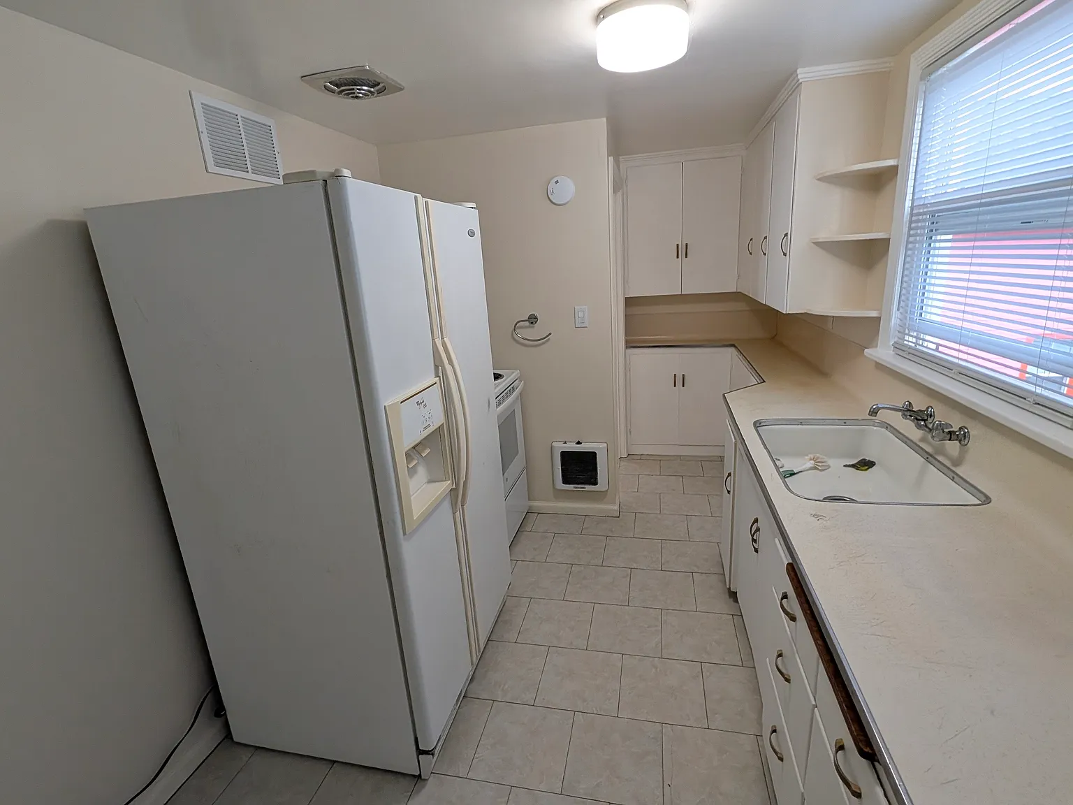 1 bed, 600 sqft, $1,500 — Photo 2