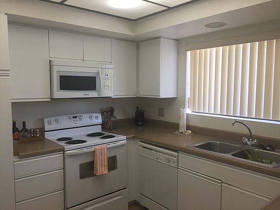 2nd image of 255 E Avenida Granada Unit 622