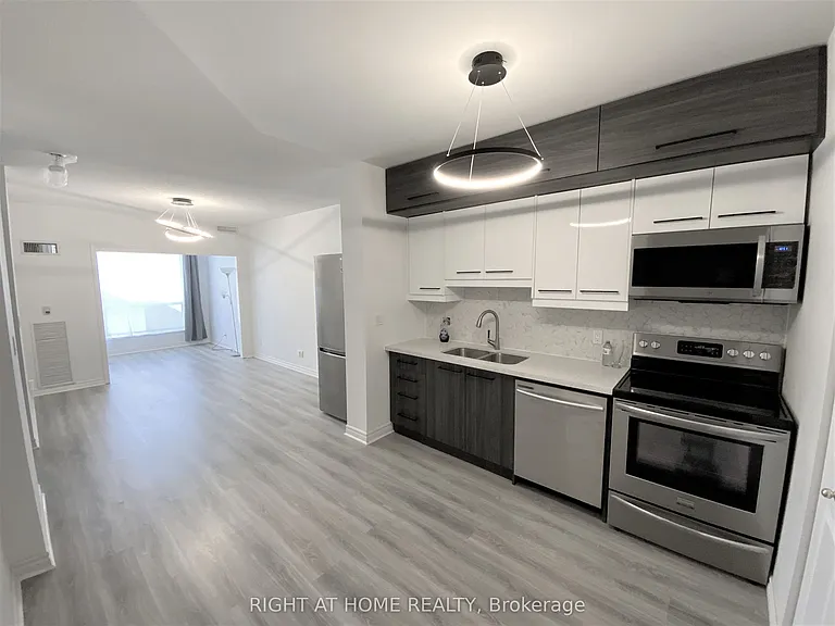 152 Saint Patrick St #208 — Photo 5