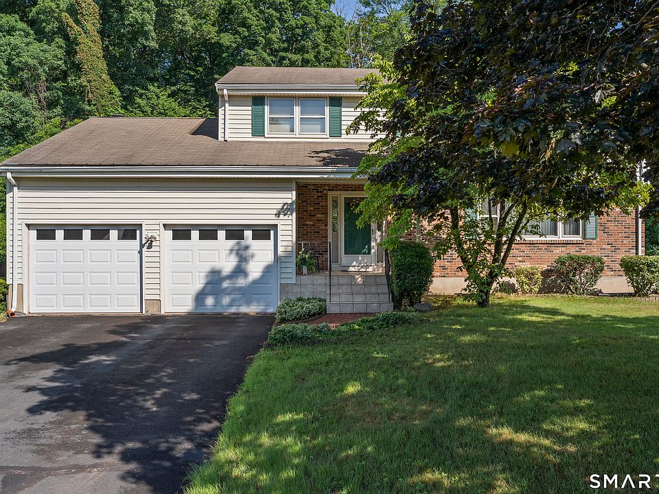 1st image of 285 Long Hill Drive