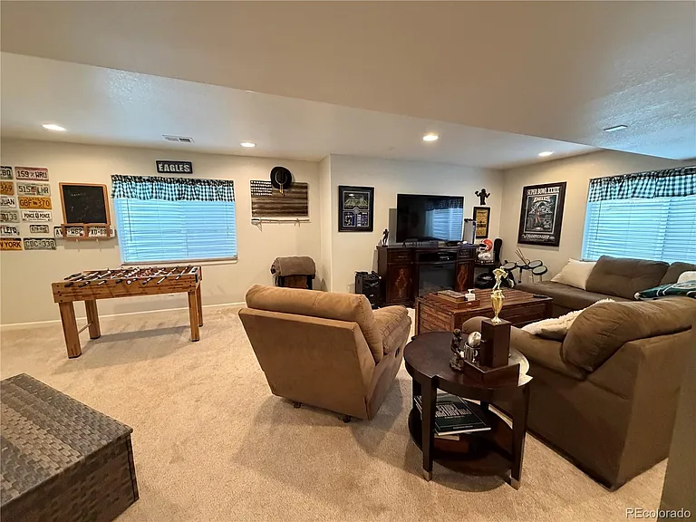 6934 S Fultondale Cir — Photo 28