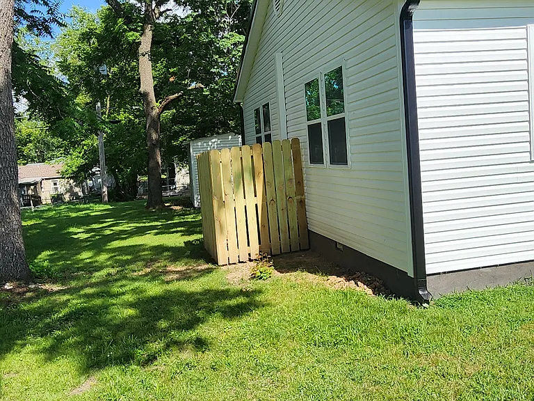 211 S Brownell Ave — Photo 7