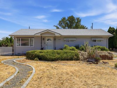 1269 N Perry Loop, Kennewick, WA, 99336