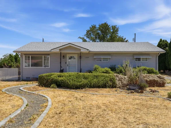 1269 N Perry Loop, Kennewick, WA 99336