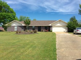 5624 Leisure Est, Ozark, AR 72949
