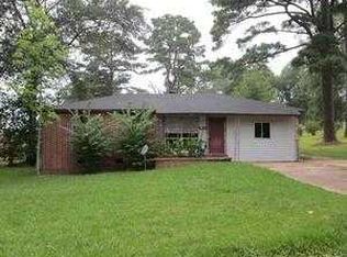 1007 Wood Ave, York, AL 36925