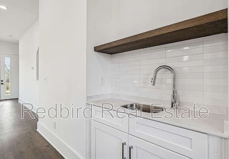 2050 McKinley St — Photo 11