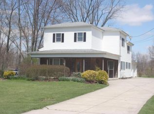 553 Shanahan Rd, Lewis Center, OH 43035