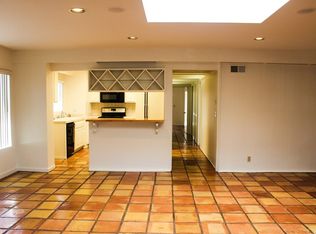 621 Begonia Ave, Corona Del Mar, CA 92625