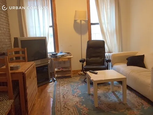 Rented by Compass | media 1